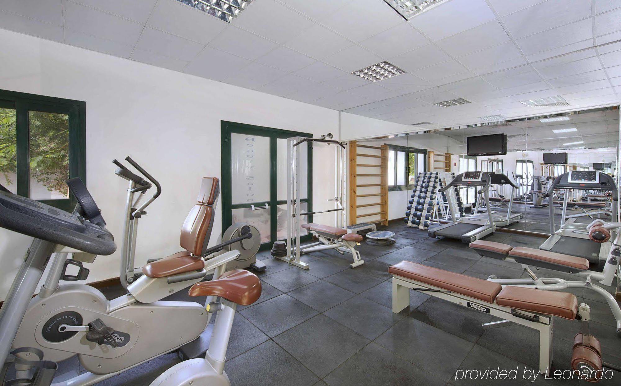 Jaz Sharm Dreams Hotel Екстериор снимка The gym at the hotel