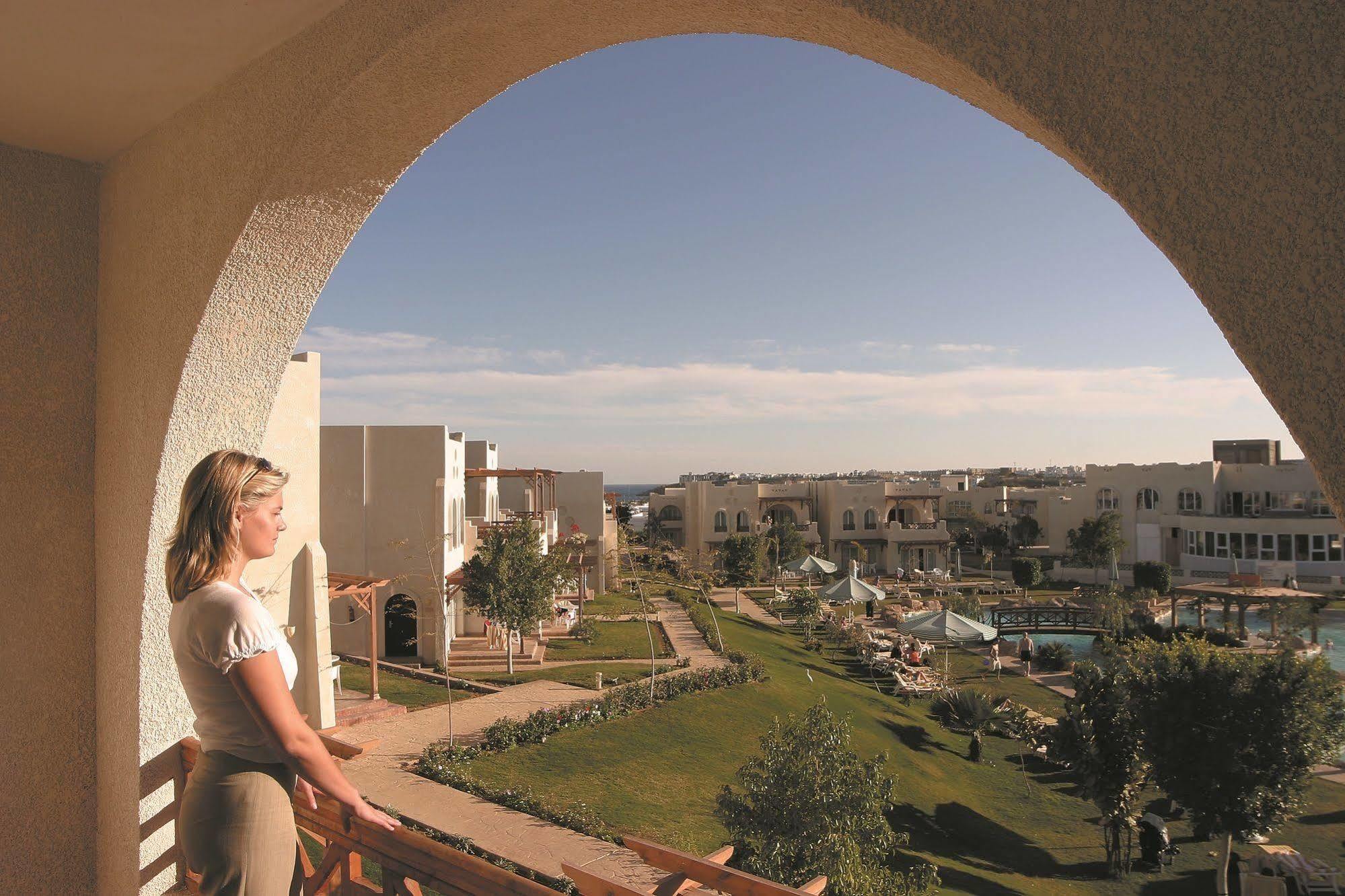 Jaz Sharm Dreams Hotel Екстериор снимка View of the campus